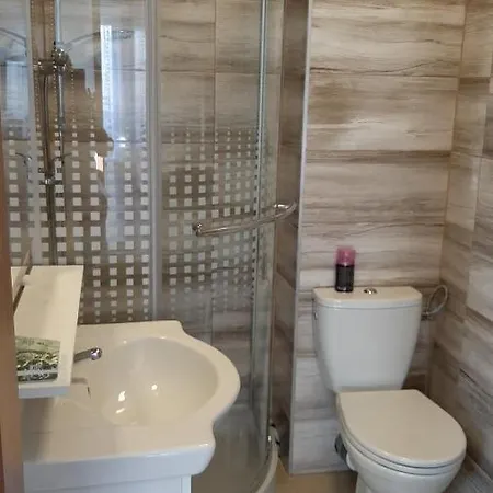 公寓 Clara Apartman